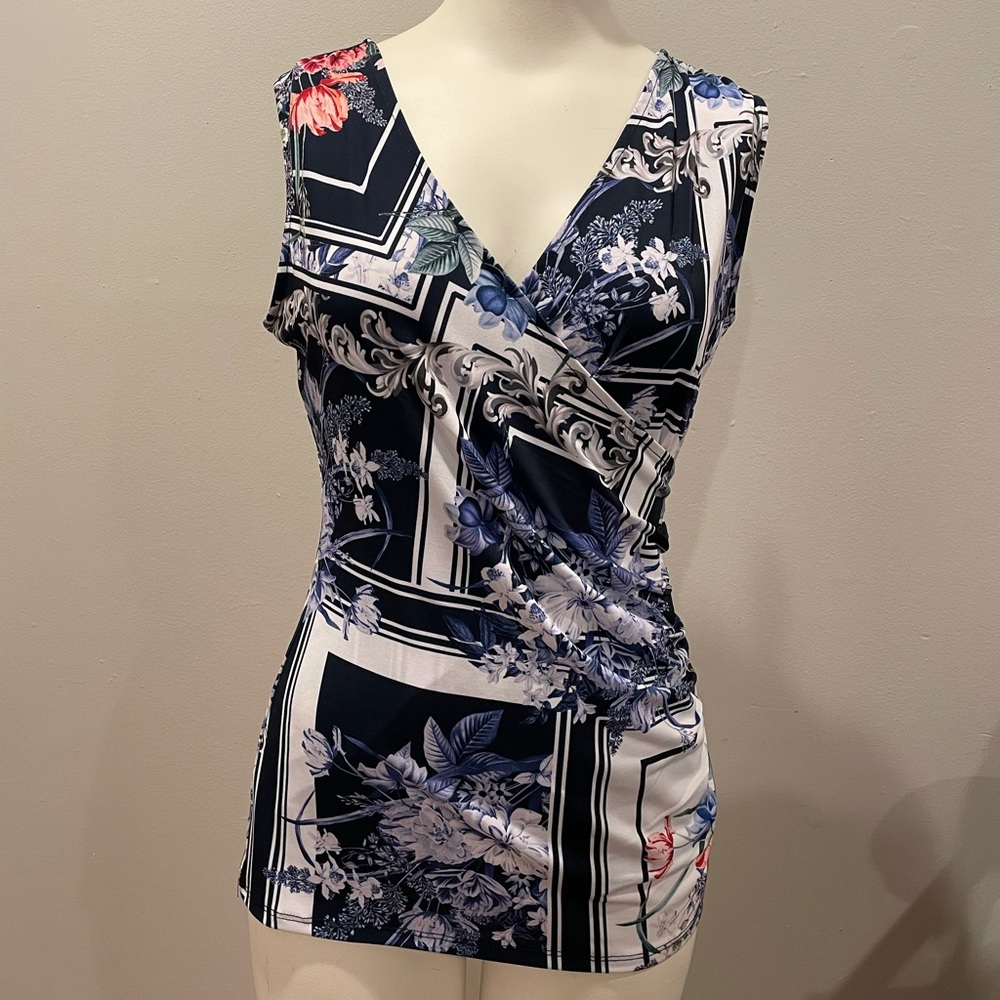 NWT Tahari Navy Floral Tank Top Blouse Size XS